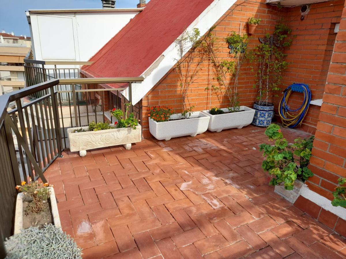 Atico Isaac Albeniz Apartment La Pineda Luaran gambar