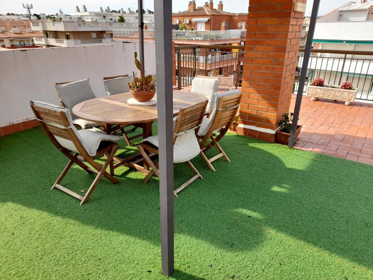 Atico Isaac Albeniz Apartment La Pineda Luaran gambar